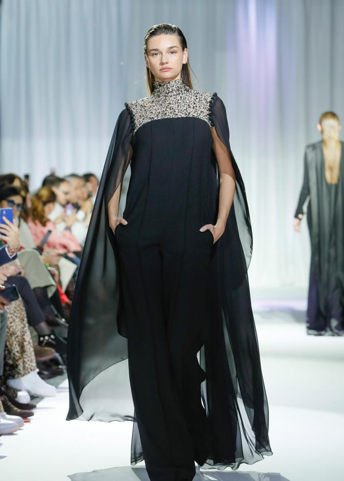 جمبسوت مميز للحفلات والسهرات من Urquizar 