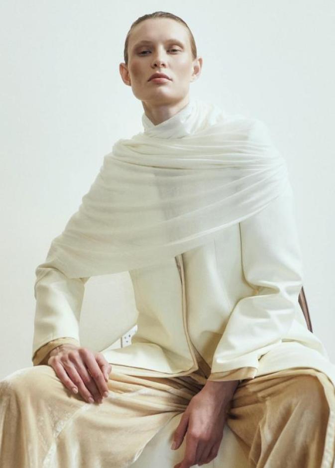 المصممة السعودية شهد الشهيل تقدّم مجموعة الفروة الحصرية منABADIA ومجموعة الخريف والشتاء ٢٠٢٥ في الرياض