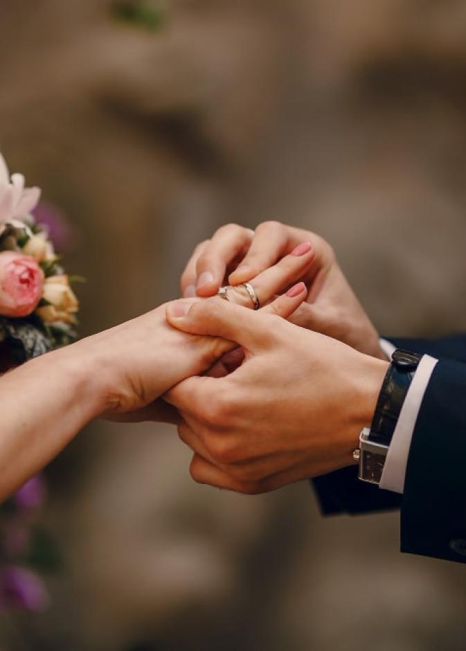 البرج المناسب لبرج السرطان في الزواج