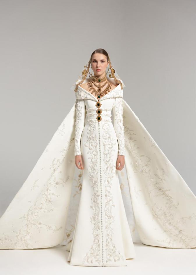 فستان زفاف من مجموعة كش ملك