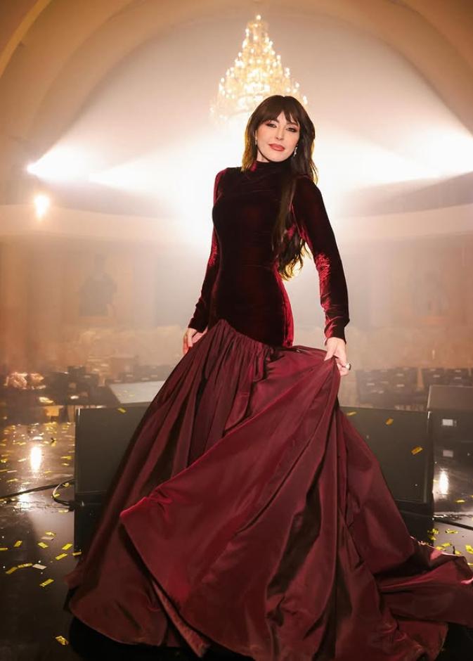 أجمل فساتين سهرة تألقت بها عبير نعمة في حصاد عام 2025 