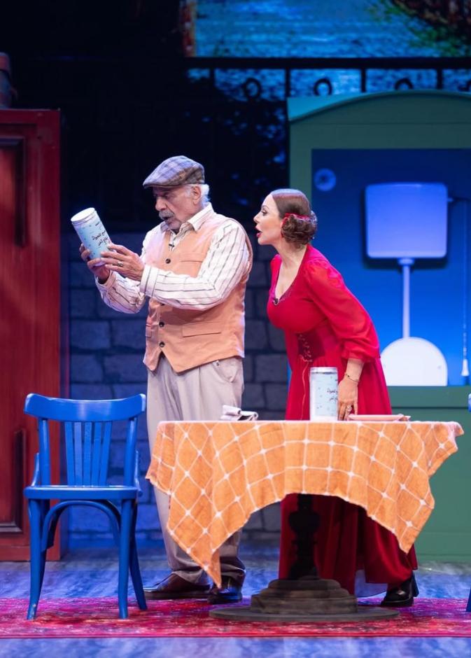 أبطال مسرحية ولادة مبكرة