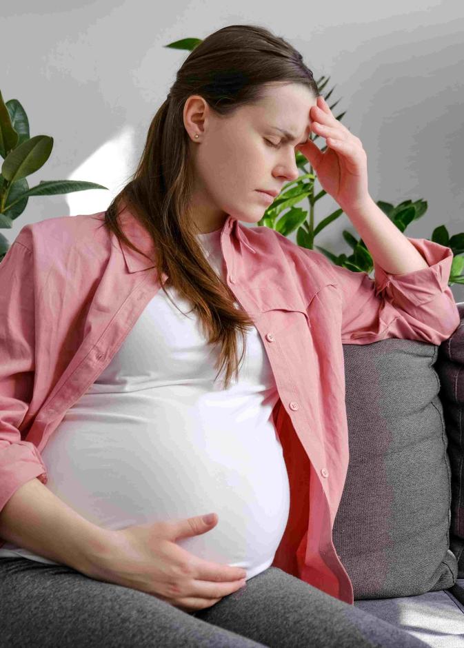 أسباب تأخر الولادة في الشهر التاسع