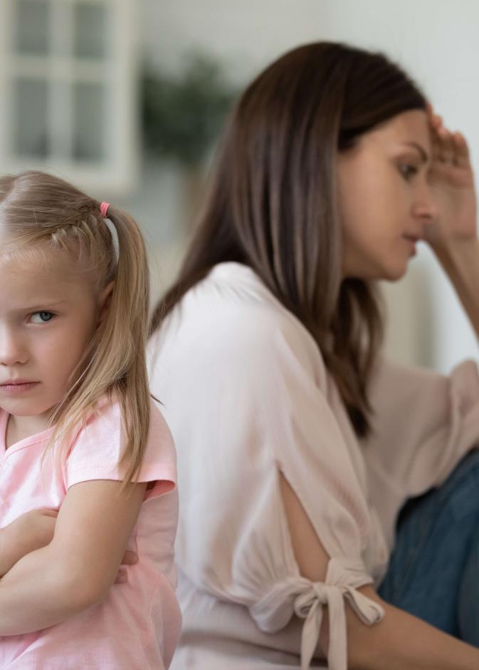 اعرفي أسباب العناد عند الأطفال وافهمي دوافع طفلك للرفض