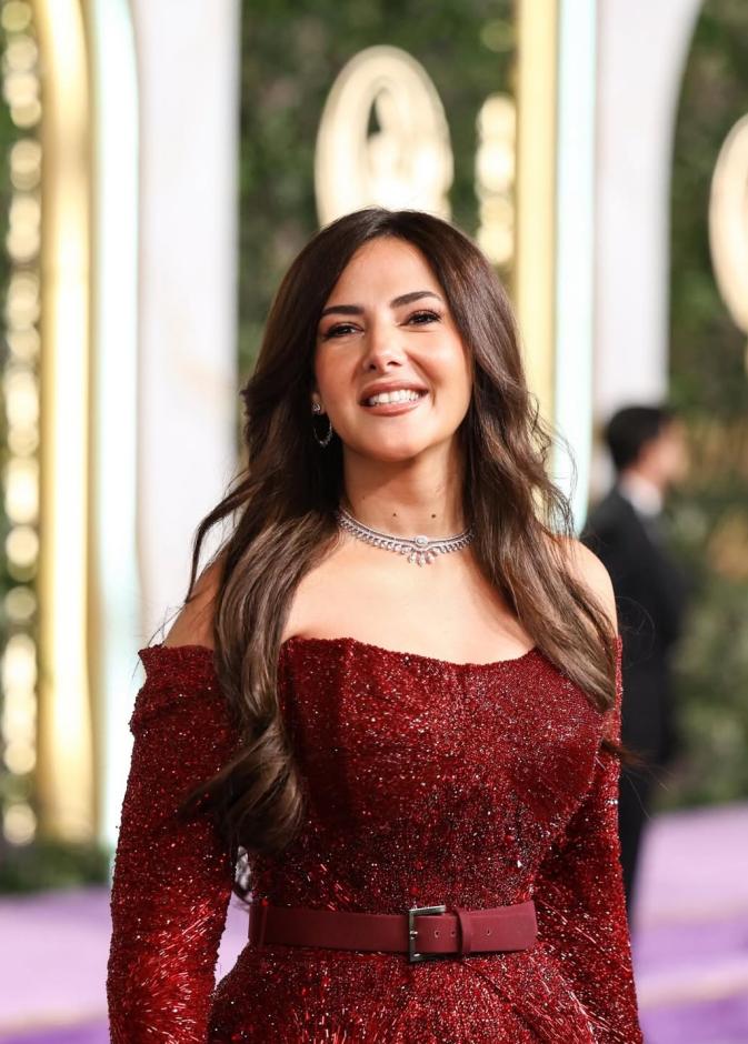 تألقت دنيا سمير غانم بلوك مميز في joy awards