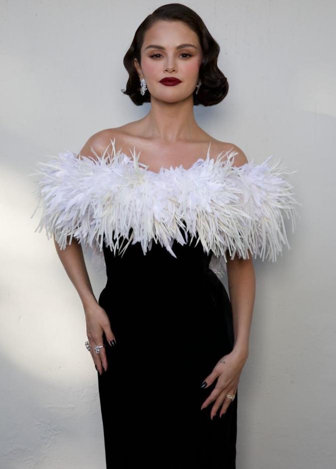 تجاوزت سيلينا غوميز مشاكلها الصحية وعادت بقوة للحياة