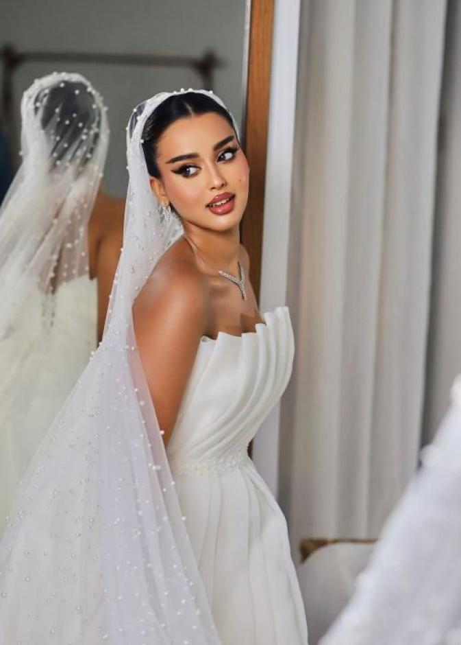 تسريحة عروس من المتخصصة في المكياج وتصفيف الشعر  بيان البطحي