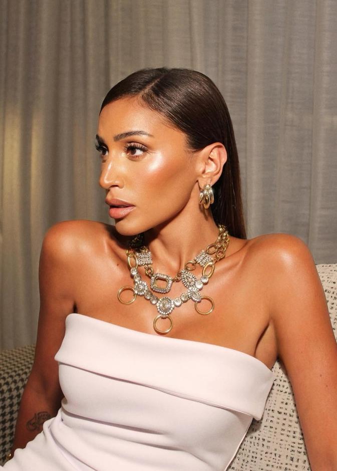 دينا الشربيني بطلة مسلسل لا ترد ولا تستبدل