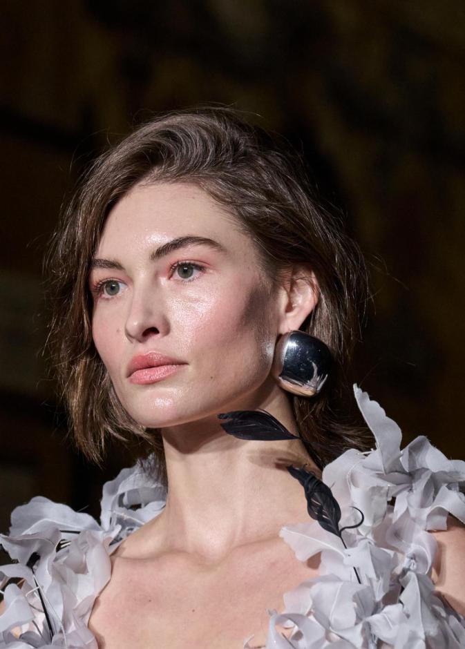 ترندات 2026 أفضل مكونات طبيعية للعناية البشرة في المستقبل