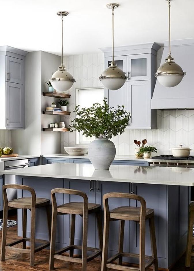 قد تؤدي بعض الأخطاء التصميمية الشائعة إلى شعور المطبخ بالضيق