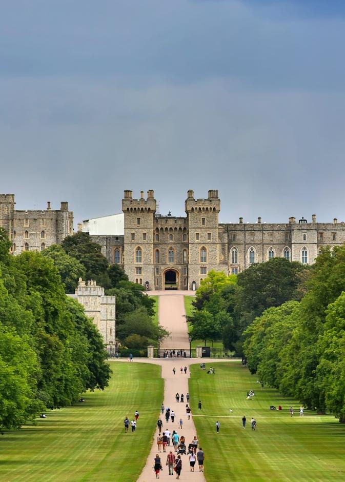 قلعة وندسور إنجلترا تجربة مثالية لعشاق السفر الفاخر