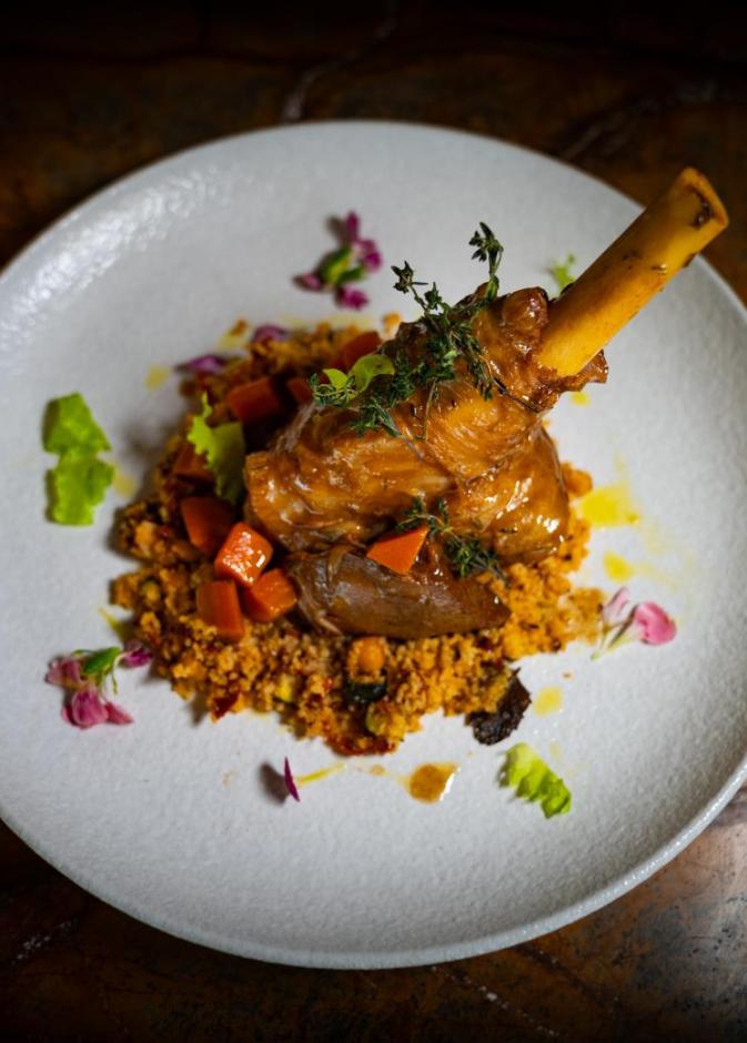 لحم ضأن مطهو ببطء