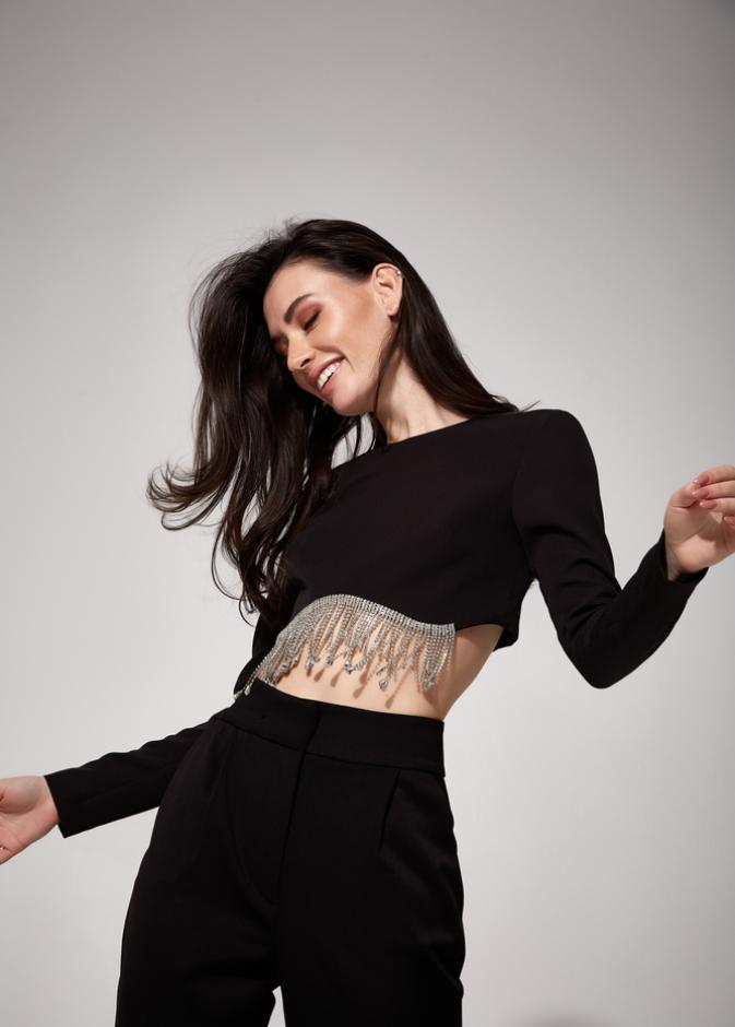 هل تحاولين زيادة نشاطك؟ يشرح أحد الخبراء فوائد تتبع عدد الخطوات