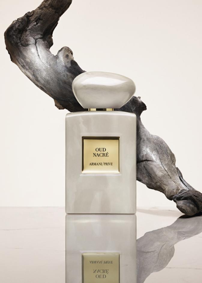 أرماني بريفيه تطلق عطر OUD NACRÉ الجديد بتركيبة فاخرة تمزج بريق اللؤلؤ بعمق العود