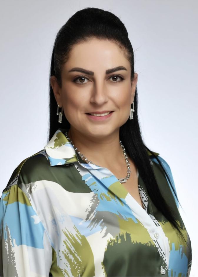 الدكتورة لمى قسطنطين توضح لـهي ماذا يحدث للبشرة في الشتاء