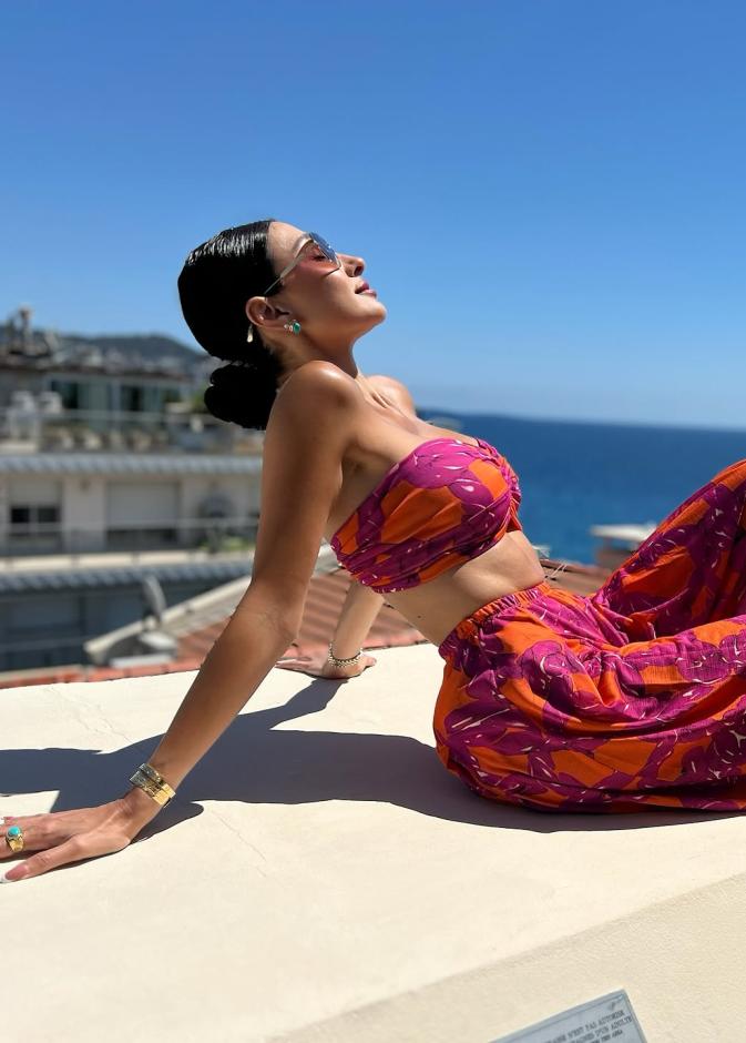 النجمة جيسي عبده