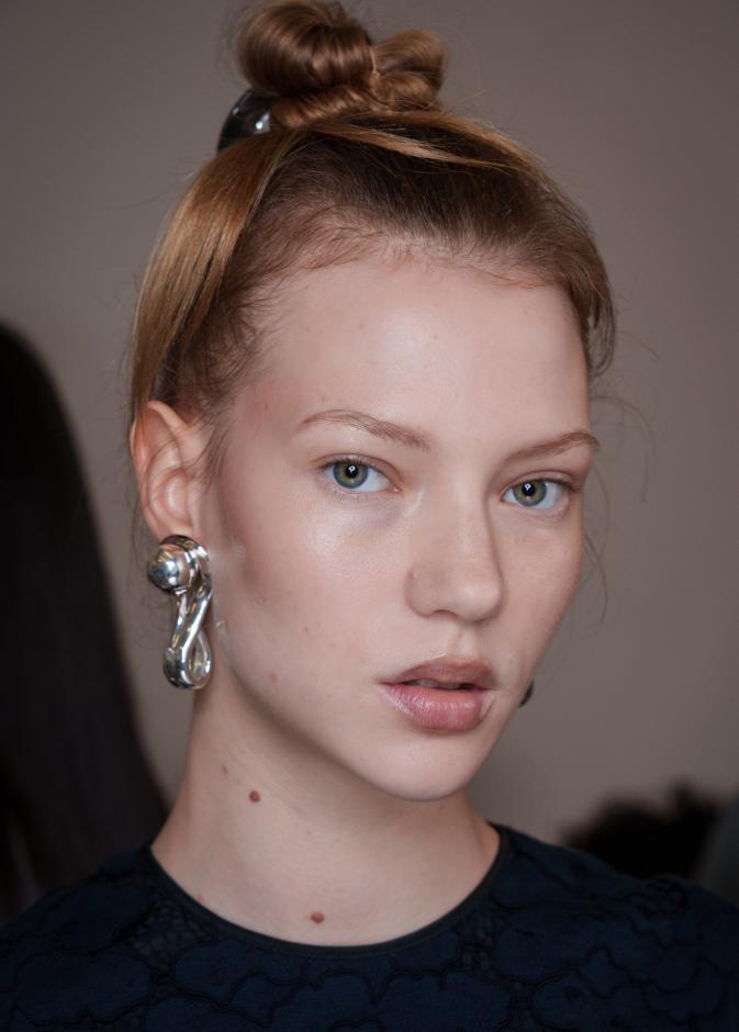  فوائد الزبادي للبشرة