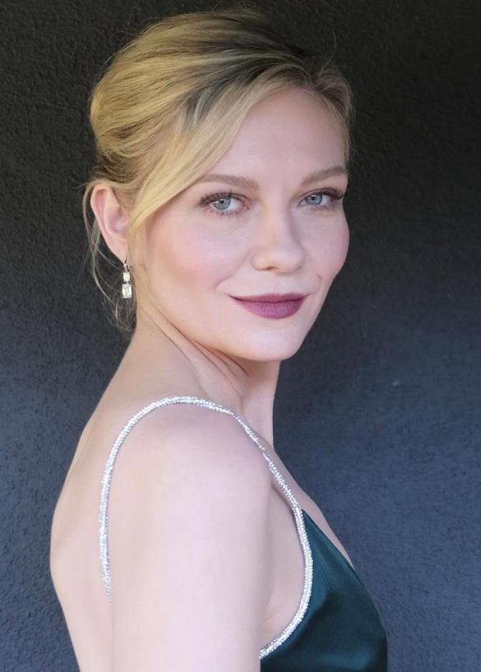 كريستين دنست صورة من انستغرامها