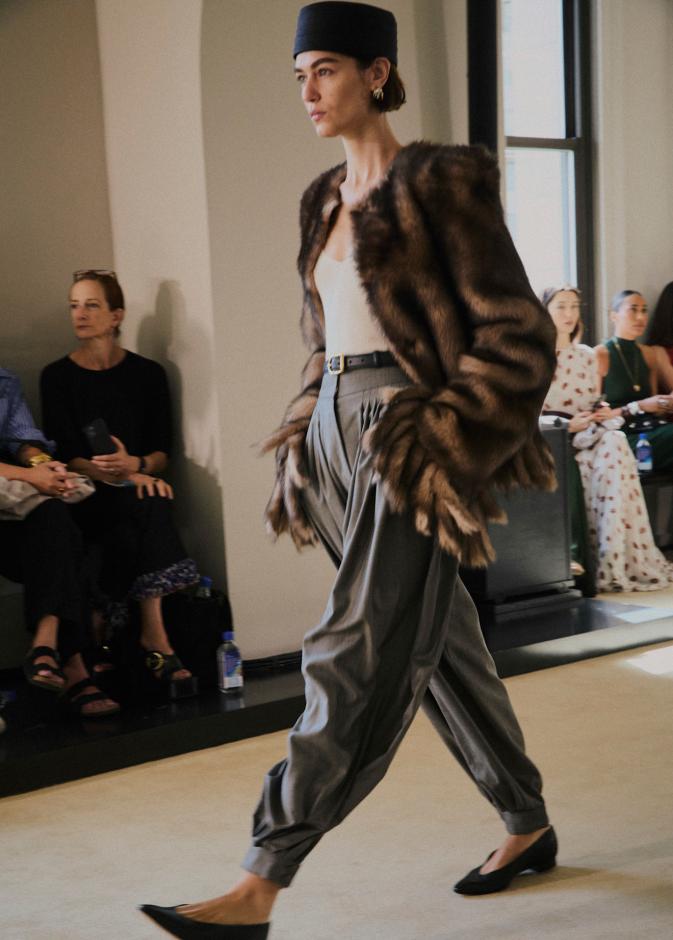 إطلالة من altuzarra