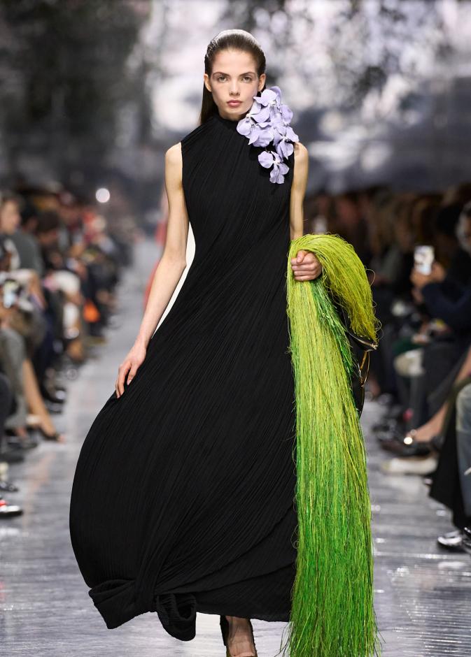 مجموعة ديور للأزياء الراقية لربيع وصيف 2026