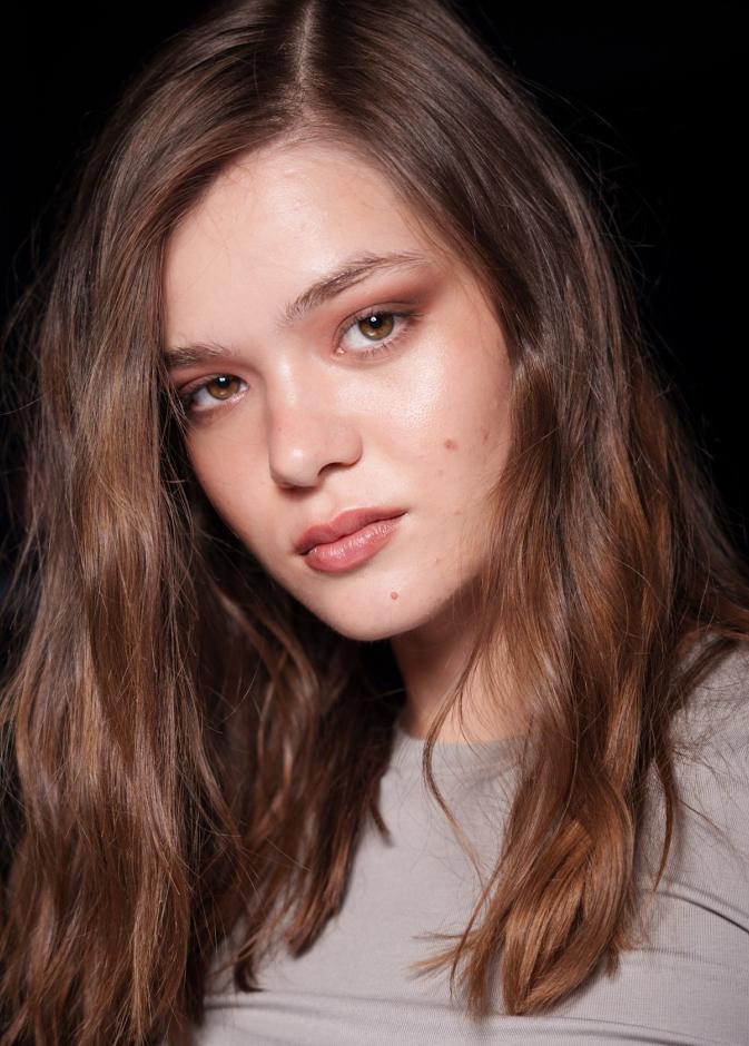 أفضل تونرات طبيعية بحسب نوع البشرة: وصفات من خبيرة العناية Lamis Dawa