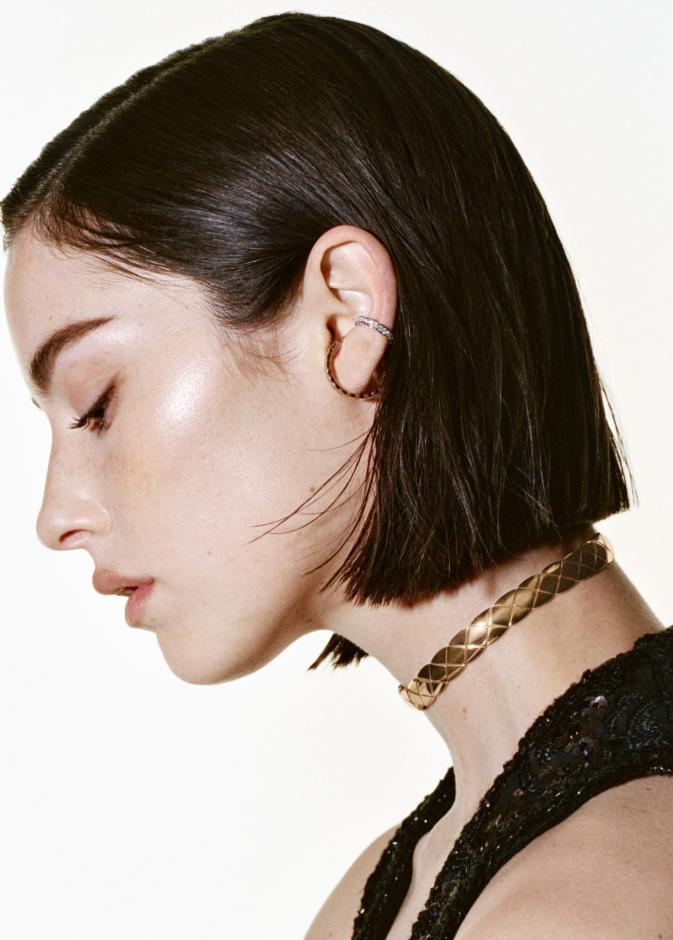 النجمة الشابة Gracie Abrams سفيرة جديدة لمجموعة COCO CRUSH