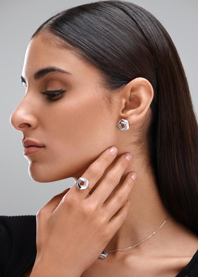 تصاميم سعودية تراهن على الاستمرارية