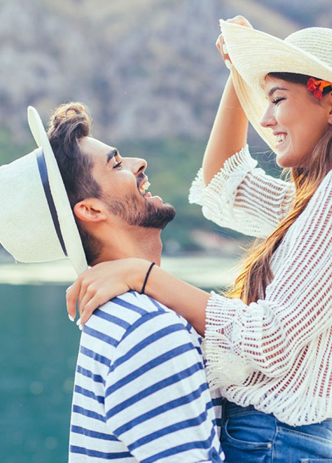 كيف تجعلين رجل القوس يقع في حبك؟