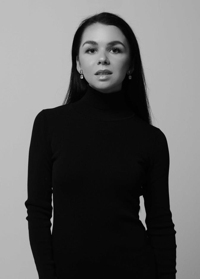 "دفني لانبرت" Daphne Lamberts، مؤسسة علامة ALAM Health & Beauty 