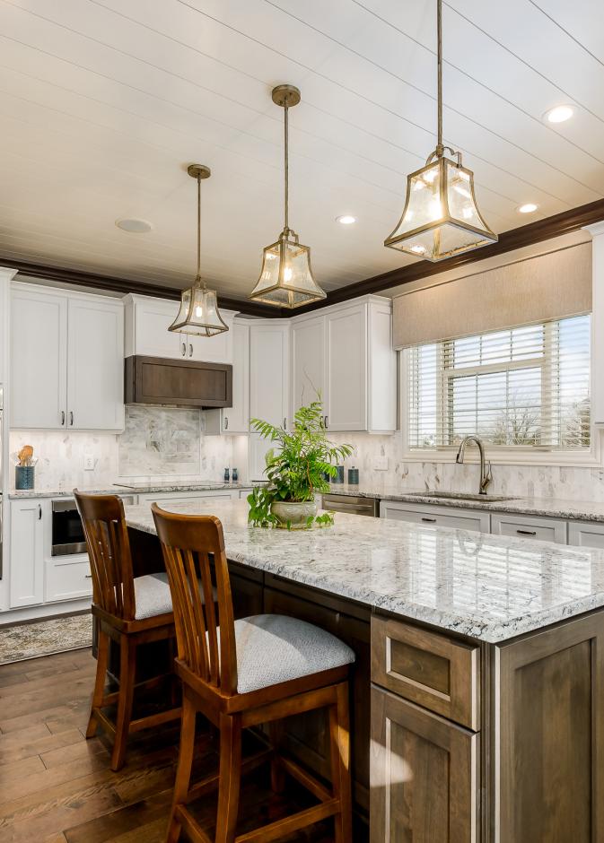 أسطح العمل المصنوعة من الجرانيت، من المواد التي تمنح المطبخ مظهرًا فاخرًا وخالدً