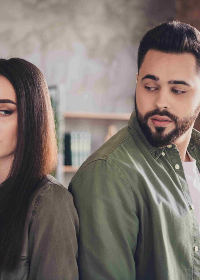 افهمي لماذا يحب بعض الرجال العلاقات الصعبة