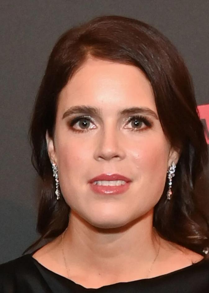 الأميرة يوجيني تختار الصمت والعمل في الدوحة بعيدًا عن تسريبات إبستين