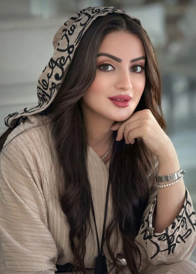 الاعلامية دانية شافعي