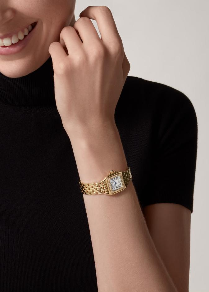 ساعات راقية لا غنى عنها في إطلالتك اليومية