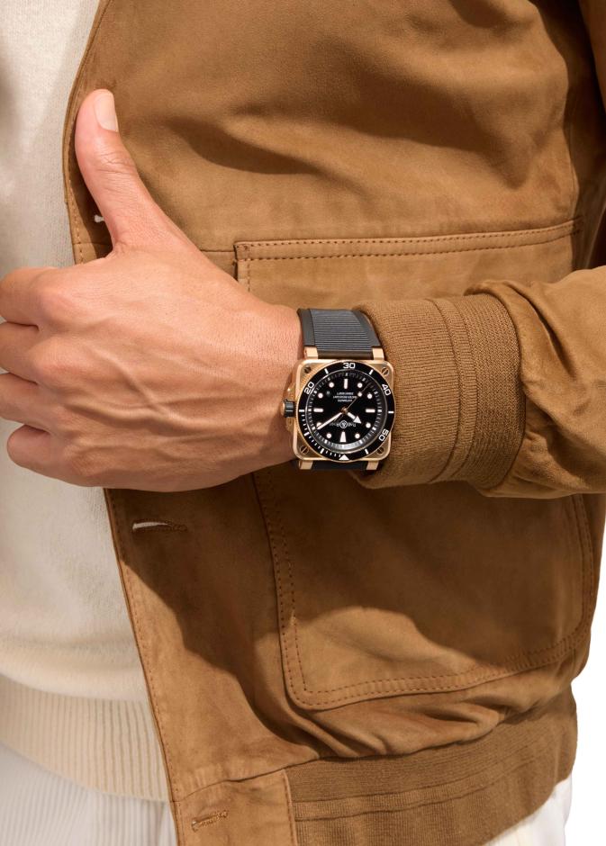 ساعة BR-03 Diver Black Bronze  مستلهمة  من عالم الريفييرا ويخوتها الفاخرة