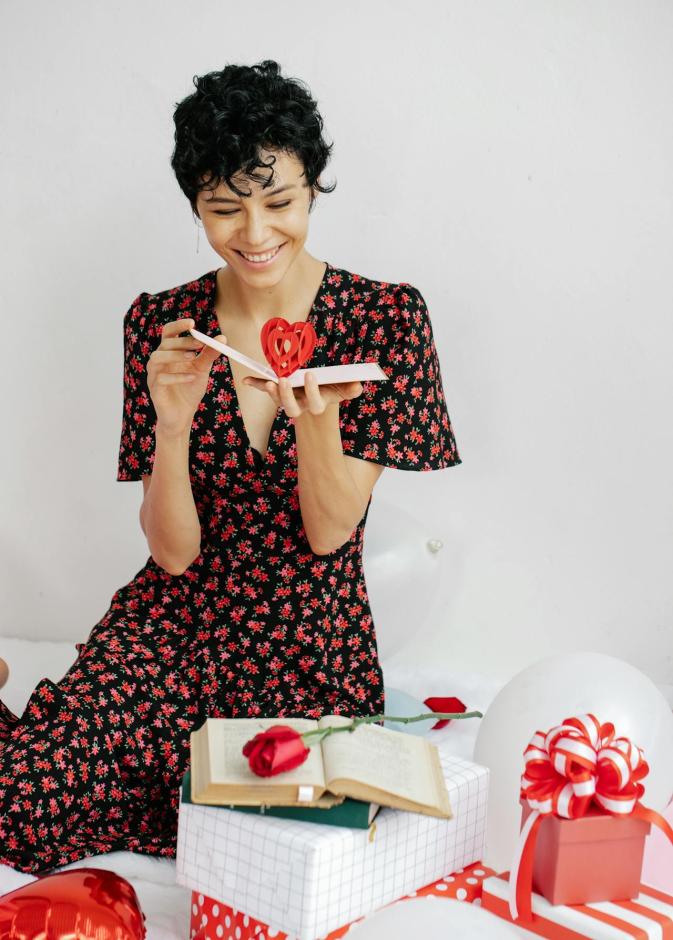 شهر الحب جواز سفركِ إلى عالمكِ الداخلي بعادات جديدة.. اعتمديها لدعم نموكِ الشخصي