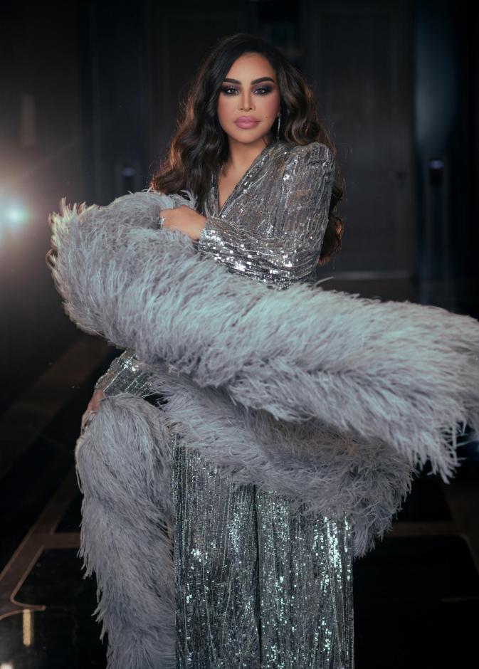 مجوهرات أحلام في جلسات التصوير