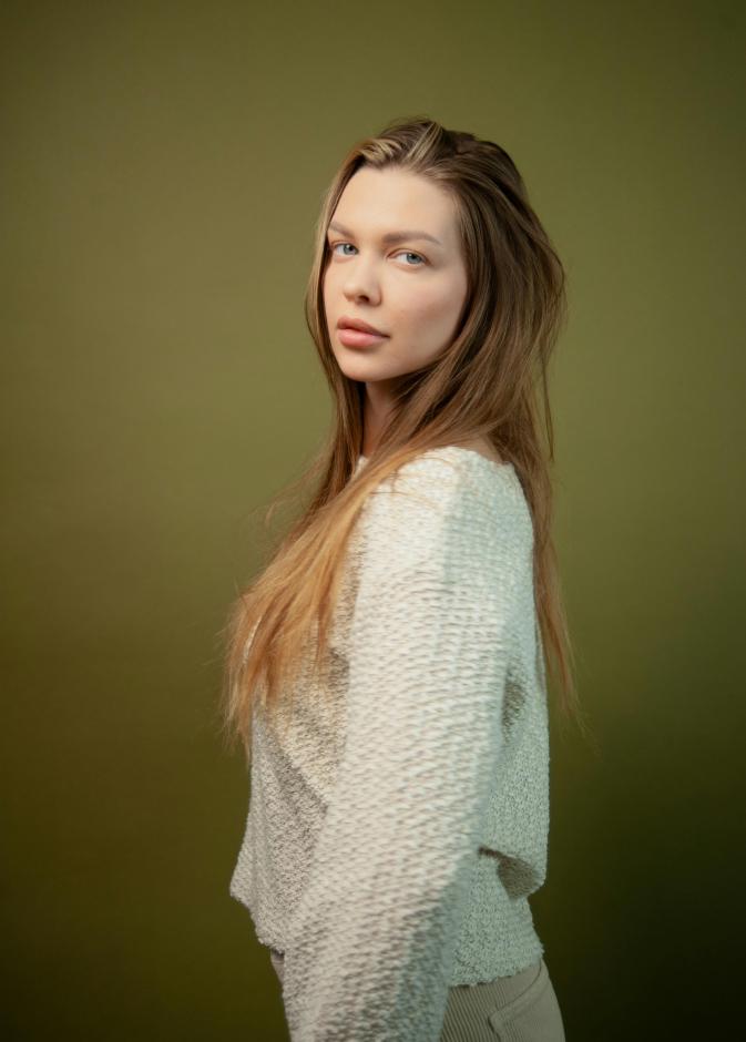 يساعدك الحديث مع الأصدقاء المقربين على تجاوز عادة الأكل العاطفي 