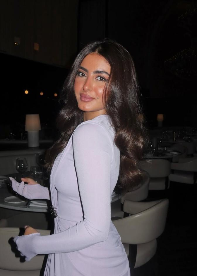 الممثلة السعودية جود عزيز