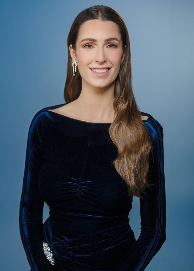 مكياج رمضاني ناعم مع الظلال المشمشية بأسلوب الأميرة وجوة