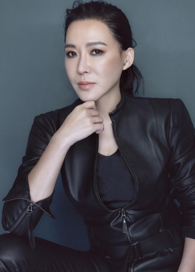 مصممة المجوهرات سيندي تشاو