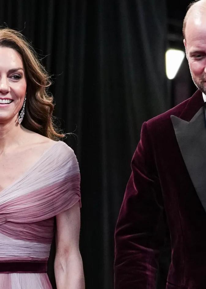 كيت ميدلتون تسرق الأضواء في بافتا بفستان غوتشي