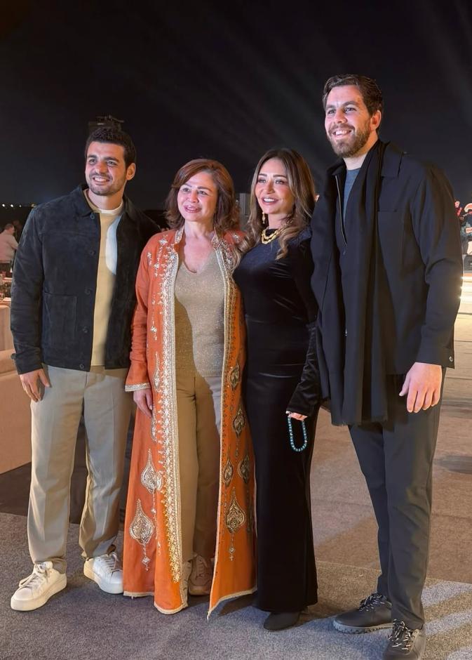 ليلى علوي وإلهام شاهين