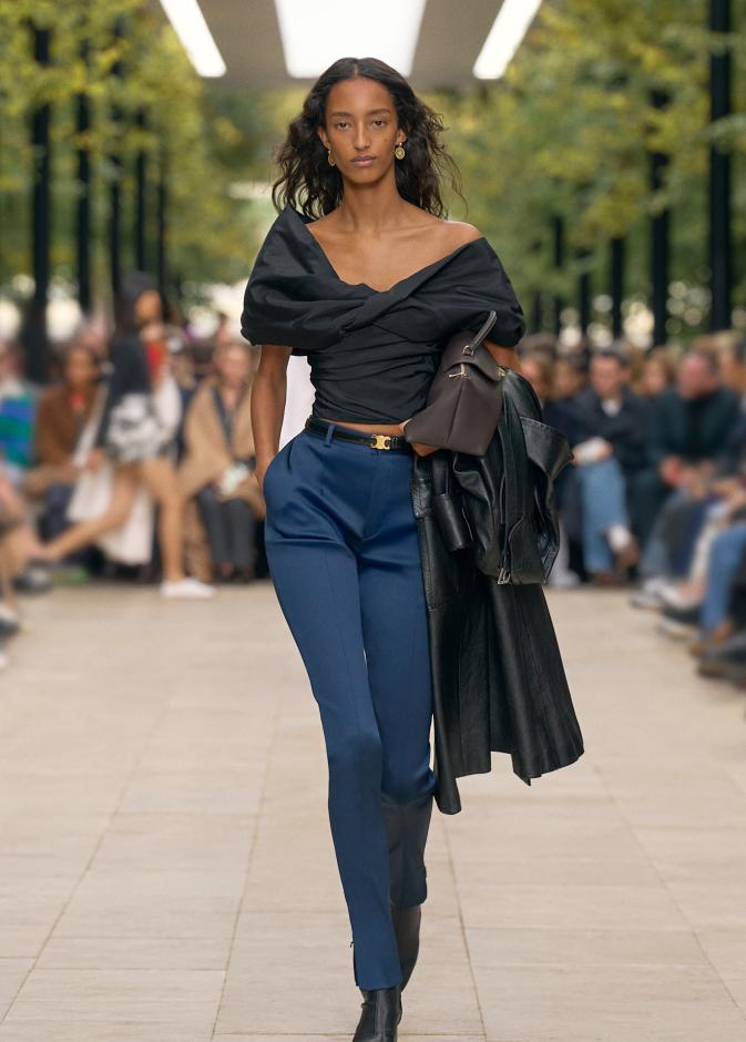 موضة الأوف شولدر