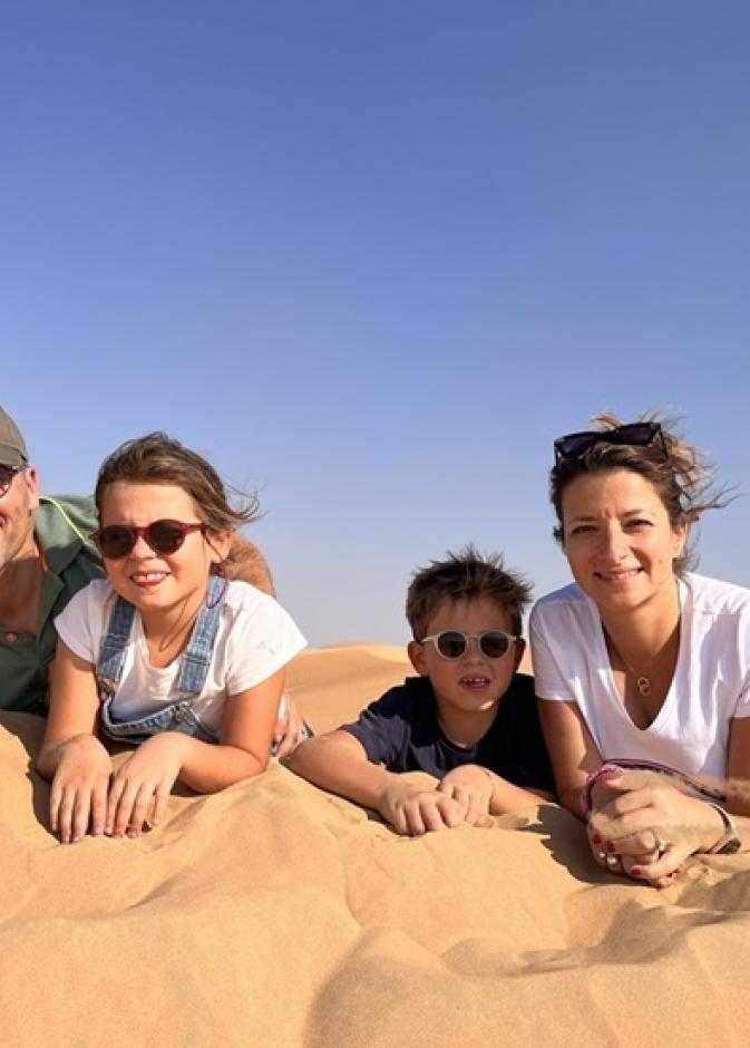 اري مييو وسيريك دورلو وأولادهما