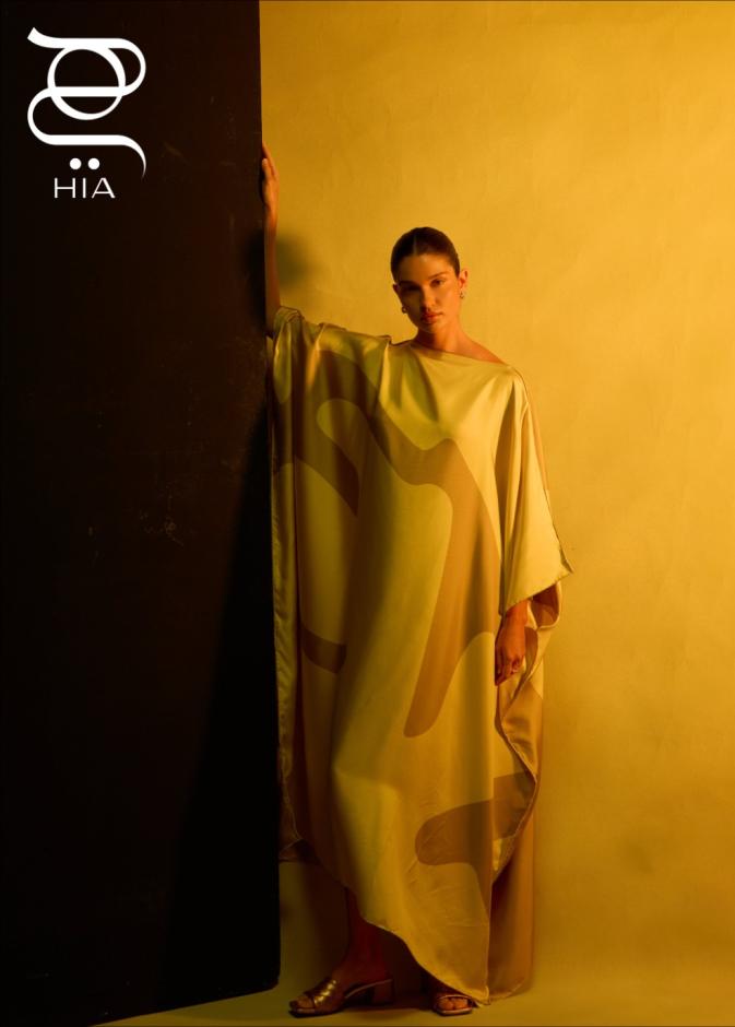 ‏"الحب والسكينة في إشراقات ذهبية"... جلسة تصويرية خاصة بـ"هي" ودار ‏Bottega Veneta‏ ‏