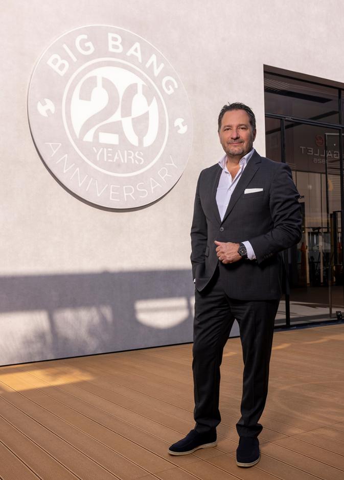 "جوليان تورناري"  الرئيس التنفيذي لدار "هوبلو"