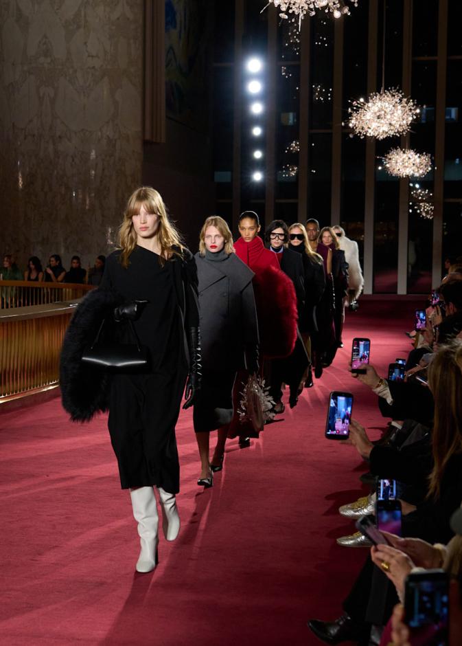 أجمل عروض أسبوع الموضة في نيويورك