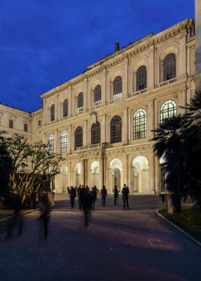 أليساندرو ميشيل يختار "قصر باربريني" لعرض خريف 2026‏