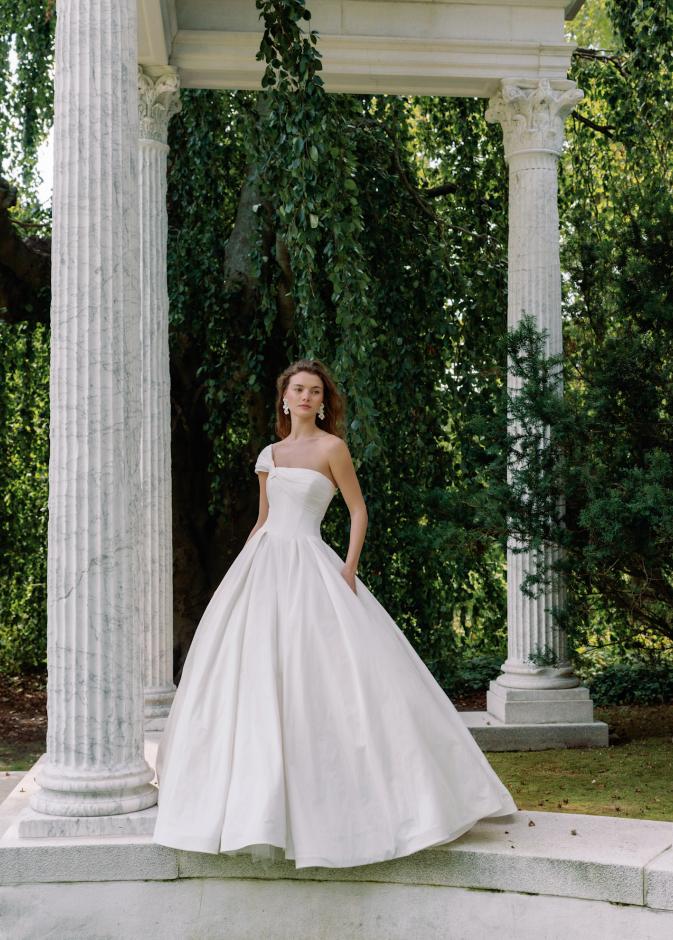 من عروض ساريه نوري لخريف 2026